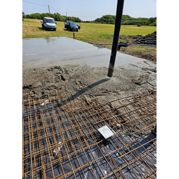 Steel piling and concrete raft p10